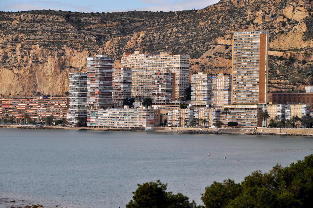 El Rinconcito De La Almadraba Lägenhet Alicante Exteriör bild